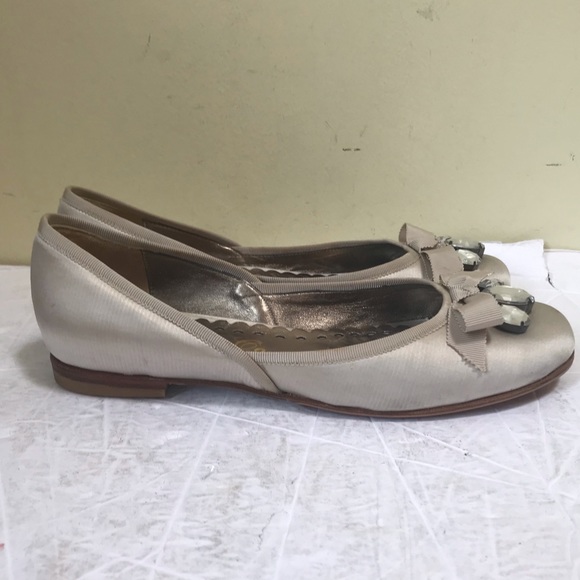 Juicy Couture Vintage Satin Gems Bows Ballerina Ballet Flats Shoe SlipOn Neutral - Picture 2 of 15
